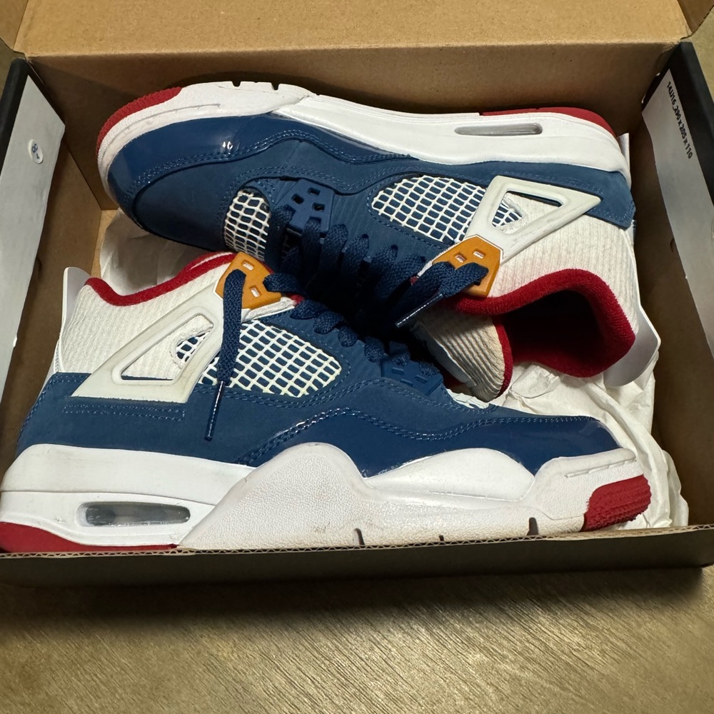 Air Jordan 4 Retro Messy Room 5Y (GS) BNIB